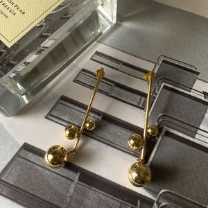 Brand new gold-plated earrings